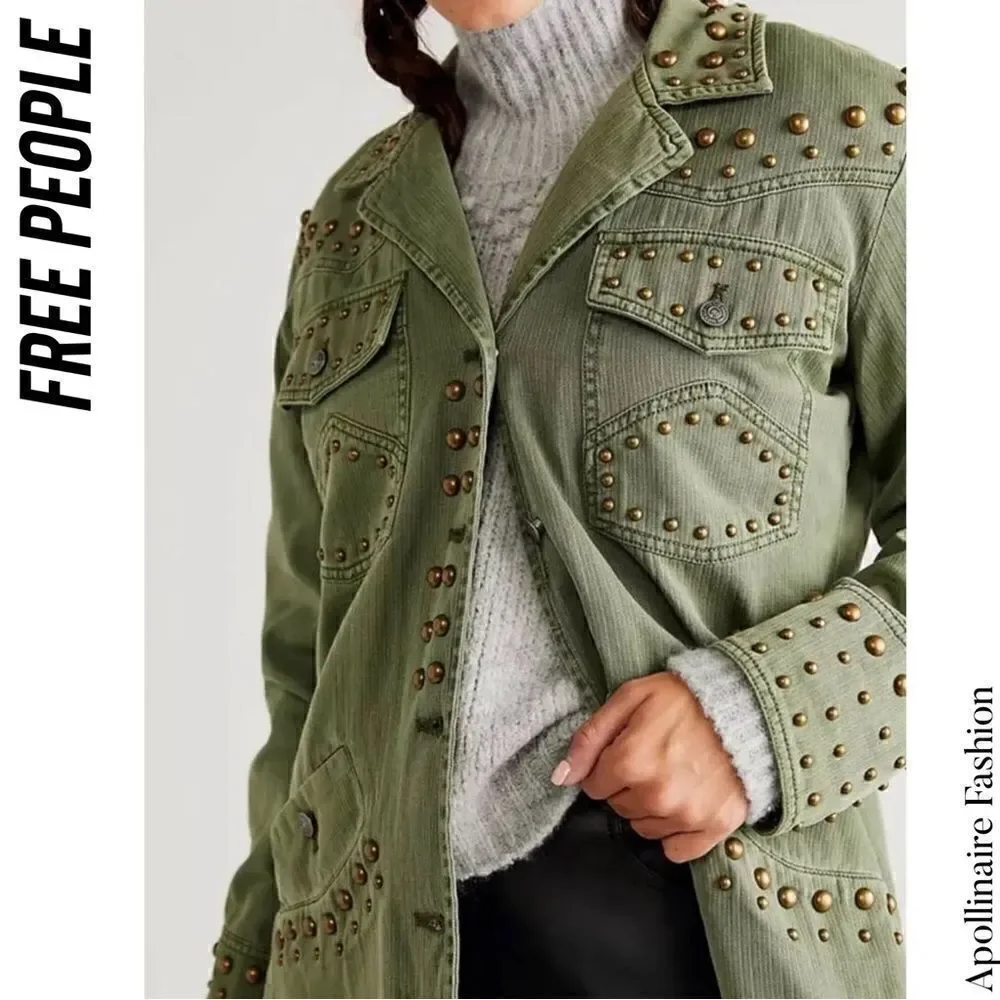 WE THE FREE ROCK AND STARS JACKET IN MILITARY GREEN XS NWT